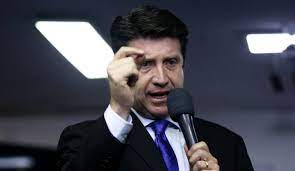 Diego molano fue presentado como nuevo ministro de defensa. Nombramiento De Diego Molano Como Mindefensa Centro Democratico Celebra Nombramiento De Diego Molano Como Mindefensa Cucuta Caracol Radio