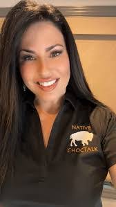 Kari Hurst's Instagram, Twitter & Facebook