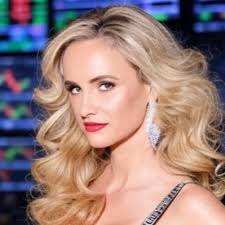 Abigail Buck (@AbigailBuck9)