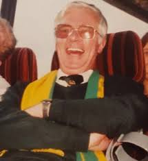 Charity climbers collect for Cancer Research at Runcorn Linnets v 1874  derby