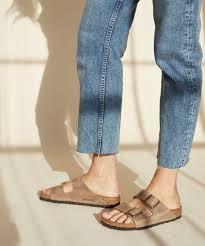 Birkenstock Soft Footbed Vs Regular Reddit Arizona Soft Footbed In Oiled Leather Tobacco Jenni Kayne Leather Birkenstocks Women Shoes Leather Shoes Woman