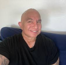 selfie 💯 Had to clean up for the next big thing coming up 🤙🤙💯🎥🎬  #netflix #hulu #nbc #network #studio #hype