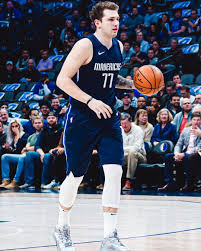 Последние твиты от dallas mavericks (@dallasmavs). Dallas Mavericks On Instagram Making A Statement Tap To Shop Our Statement Edition Jersey Dallas Mavericks Rose Nba Nba Sports
