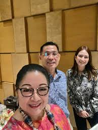 About last night. 🎉 Happy Birthday, Senator Nikki! 💖🎂