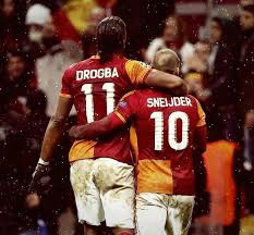 Brazilian felipe melo is a crucial player. Didier Drogba Wesley Sneijder Futbolcular Kaleci Spor
