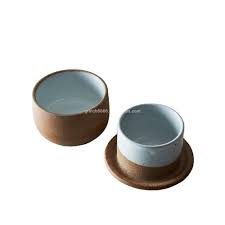 A base that holds water, and a cup to hold the packed butter which also serves as a lid. French Ceramic Butter Keeper Butter Crock Fresh Soft Without Refrigeration French Butter Dish Buy Butter Crock French Butter Keeper French Butter Dish Product On Alibaba Com