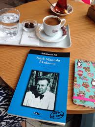 Kurk Mantolu Madonna Madonna Okuma Kitap