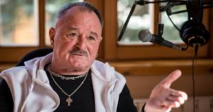 There is a big problem! Index Belfold Nagy Ferotol Azonnal Elvette A Felesege A Kossuth Dijert Kapott 16 Milliot