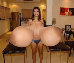 It's not hard to understand why this reality star is big in britain. Meet The Woman With The Worlds Largest Natural Breasts Cloudy Girl Pics