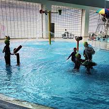 凍你睇吓佢哋小息仲話要玩水就知道水一啲都唔凍黃埔一對二幼兒泳班游水是重要的求生技能而且可以強身健體提升呼吸系統嘅能力小朋友三 四歲開始就俾佢嚟學游水啦黃埔兒童游泳班的教練經驗豐富又有愛心教導小朋友最有心得一對二小班教學小朋友學得 outdoor instagram