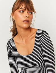 Basic Stripped Cropped Top