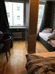 Courtyard by marriott munich city center. Designhotel Fehlanzeige Haare Der Vorganger In Der Dusche Dreck Und Staub Im Bad Das Tre Picture Of Hotel Munich Inn Tripadvisor