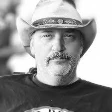 Lance Keller's Instagram, Twitter & Facebook