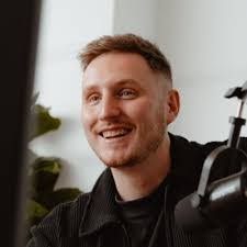 Daniel Cocking's Instagram, Twitter & Facebook