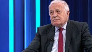 Moderátor vladimír kořen s manželkou už netrpělivě očekávají příchod dalšího člena do rodiny. Vaclav Klaus Starsi Chci Novou Stranu Spis Chce Zpatky Na Hrad Reflex Cz