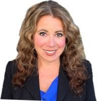 Julie Capone's Instagram, Twitter & Facebook