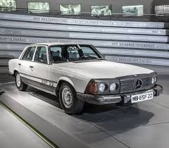 Here It Is The Experimental Safety Vehicle Esf 22 From 1973 Improved Safety Standards In Automobiles Esf22 Safetyvehicle Mbcl Mercedes Benz Mercedes Benz