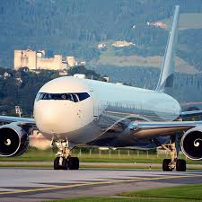 Search for text in url. Gern Gesehener Gast Am Salzburg Airport Chelseafc Eigentumer Roman Abramovich Kommt Uns Immer Mal Wieder Mit Seiner Boeing Passenger Jet Passenger Salzburg