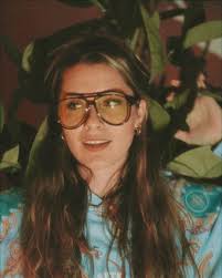 katie monzon (@tropicalkatie) • Instagram photos and videos