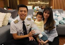 Peluncuran pesawat citilink kapal api. Lebih Dekat Dengan Vincent Raditya The Vlogging Pilot