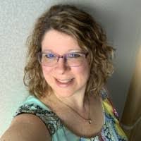 Shelly Benson's Instagram, Twitter & Facebook