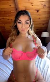 Lola - Busty Boobs video by Gorgeous Model from Twitter and Onlyfans