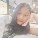 Evangeline Liu's Instagram, Twitter & Facebook