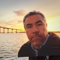 70+ perfiles de «Javier Luján»