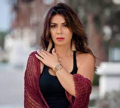 نجلاء بدر قررت التعليق على أنباء الطلاق التي انتشرت وعن سبب عدم مشاركتها لجمهورها على انستجرام، بصورها مع زوجها، أكدت نجلاء بدر أنها تتعمد. Ù…Ø³Ù„Ø³Ù„ Ø¥Ù„Ø§ Ø£Ù†Ø§ ÙŠØ¹ÙˆØ¶ Ù†Ø¬Ù„Ø§Ø¡ Ø¨Ø¯Ø± Ø¹Ù† Ø­Ù„Ù… Ø§Ù„Ø£Ù…ÙˆÙ…Ø© ØµØ­ÙŠÙØ© Ø§Ù„Ø¹Ø±Ø¨