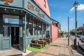 View our wide selection of houses and flats for sale in wimbledon. Wimbledon S Best Pubs For Sports Fans Sunday Roasts The London Resident