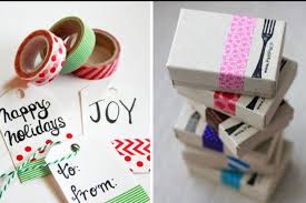 Yup, membungkus kado dengan kertas cokelat kedengarannya biasa saja. 5 Cara Membungkus Kado Natal Agar Terlihat Menarik Halaman All Kompas Com