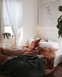 Modern Bedroom Inspiration Simple Room Decor Ideas Home Decoration Inspo Fairy Lights In Bedroom Fall Bedroom Decor Fall Bedroom Cozy Fall Bedroom