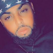 Who is the king at 135 pounds?