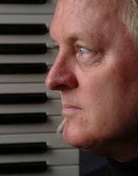 Timothy Davey's Instagram, Twitter & Facebook