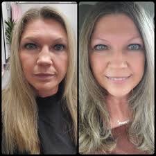 One of these brows is not like the other… One of these brows is not quite  the same!😆 Did you know 𝗲𝘆𝗲𝗯𝗿𝗼𝘄𝘀 are a sign of aging? Thick  𝗲𝘆𝗲𝗯𝗿𝗼𝘄𝘀 are a sign