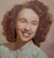 Jackie Tapley's Instagram, Twitter & Facebook