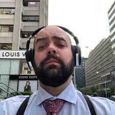 Michael Robert-Broder (Baritone)