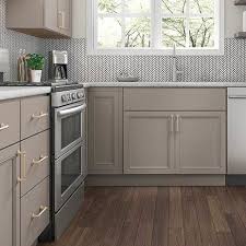 Diamond Now Wintucket 30 In W X 35 In H X 23 75 In D Truecolor Cloud Door And Drawer Base Stock Cabinet Lowes Com In 2020 Lowes Kitchen Cabinets Kitchen Cabinets Diamond Cabinets