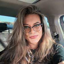 Who wants to go with me back to 1985??? Marty, we need to go back to the  80s and just stay there.