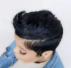 17 Hairstyle Ideas For Short Hair That Are Dreamy Af Short Hair Styles Short Sassy Hair Hair Styles