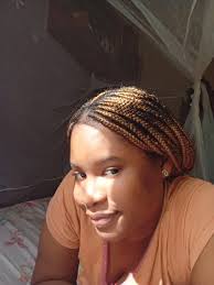 Cleaning dirty bed pillows at home