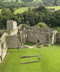 With its breathtaking views of the yorkshire dales, richmond castle fully deserves its place as one of the finest tourist attractions in north yorkshire. History Of Richmond Castle English Heritage