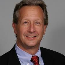 Robert Sem's Instagram, Twitter & Facebook