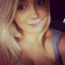 Melissa Lea's Instagram, Twitter & Facebook