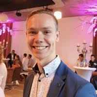 20+ "Dennis Mast" profiles