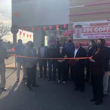 Biz Beat: Be Free Boutique opens, Dunkin' re-opens, Spring Fling Parking  Lot Party