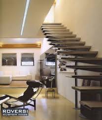 Scala a sbalzo e soppalco in tinta vetro e legno. Scale Per Interni A Misura E A Disegno Scale Design Progettazione