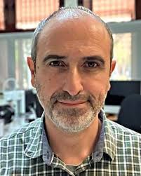 Exploring Bandwidth Capabilities of Solar Cells for VLC Applications