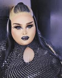 Stacy Queen's Instagram, Twitter & Facebook