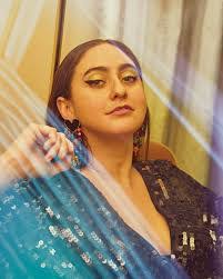 Catherine Cohen's Instagram, Twitter & Facebook